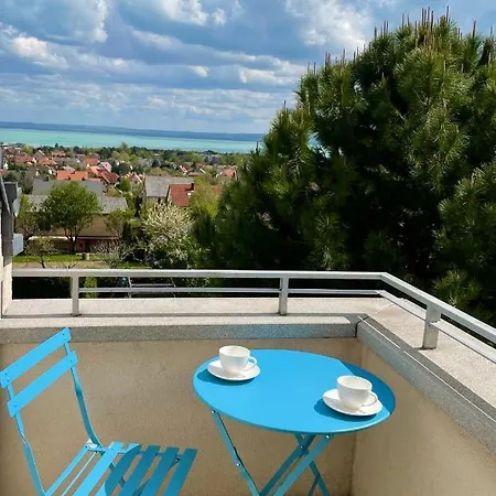 Panorama Apartmanhaz *